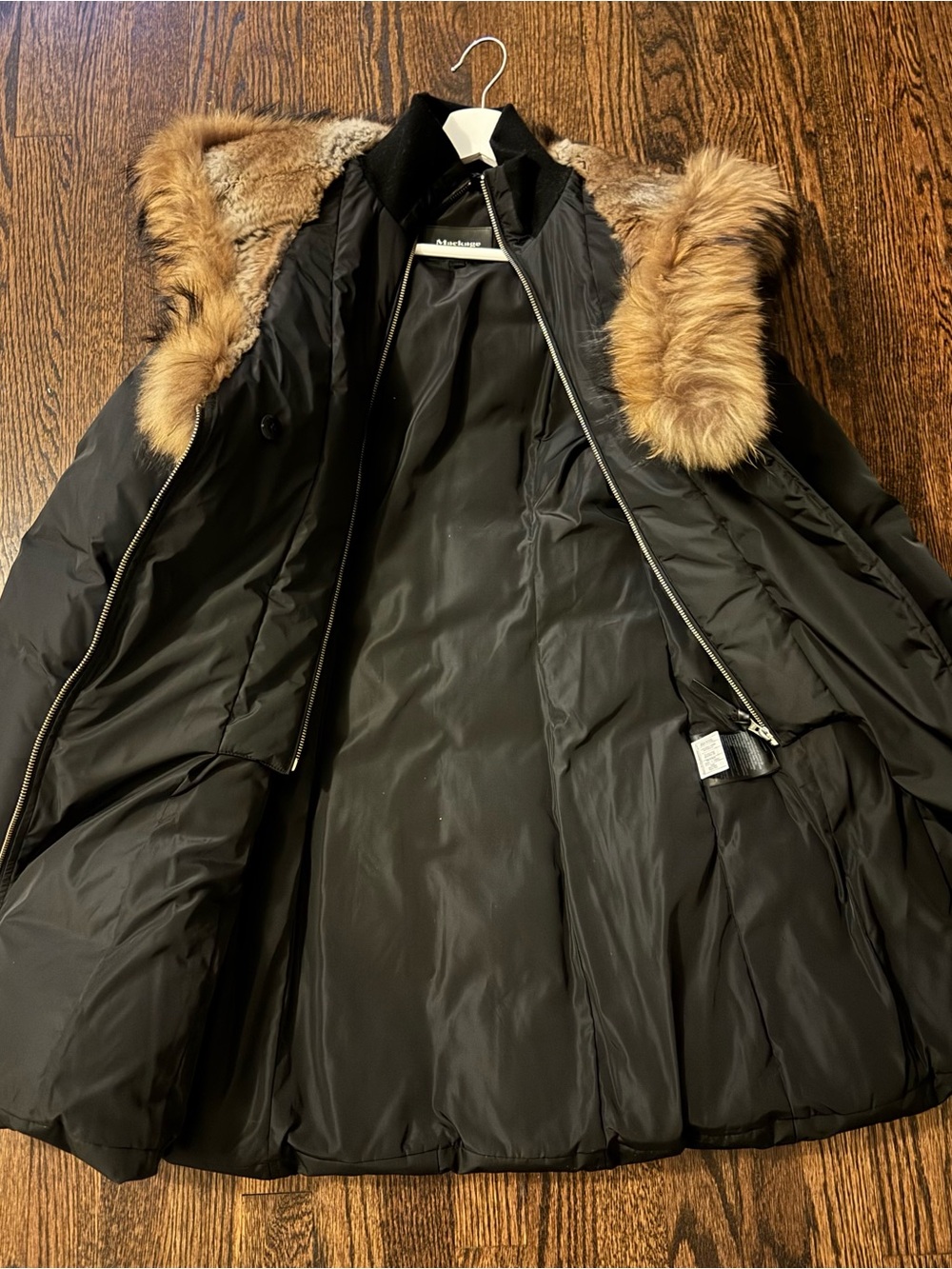 Mackage TRISH Black Down Coat Genuine Fur - Picture 5 of 10